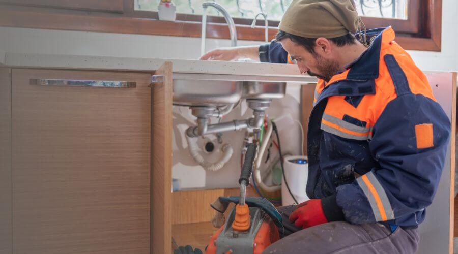 Expert burst pipe repair services in Winthrop Harbor, IL